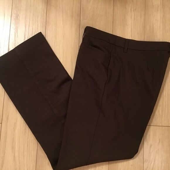 NWOT. Christopher Banks Women’s Sz 8S Brown Straight Leg Slacks - Picture 1 of 11